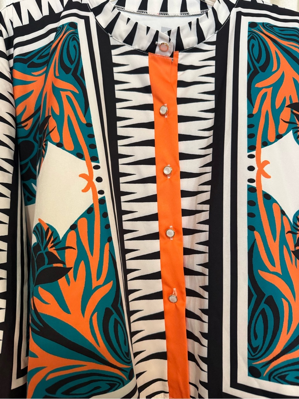 GO WILD! Designer Inspired Button-Up Waterfall Blouse | Size Large